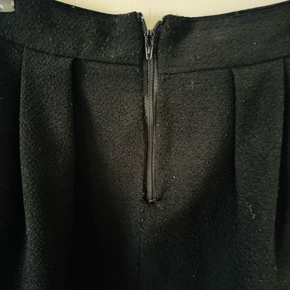 ZARA Pleated Black Skirt Size L - Picture 7 of 9